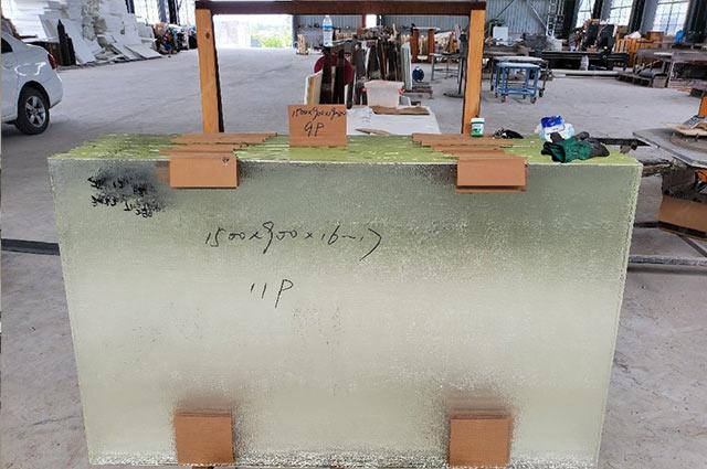 防金屬探測門和探傷防護門什么區(qū)別